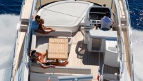 Yacht TRUCE -  Flybridge